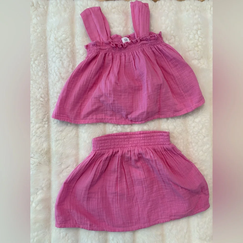 BUNDLE OF 3T girls GAP Pink denim dress and two piece matching Toddler Skirt top